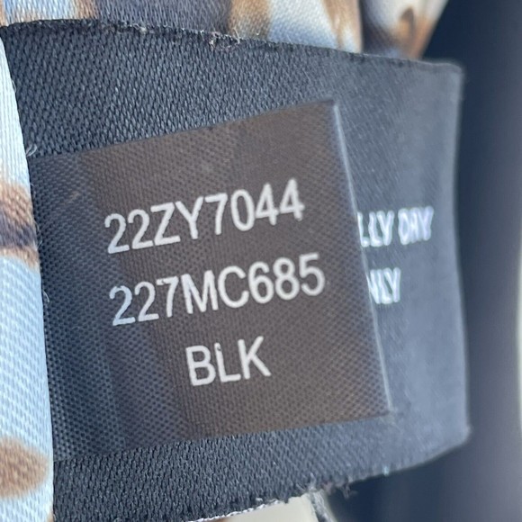 GUESS Women's Softshell Coat Jacket Full Zipper Fully Lined Snap Button Black M - Picture 12 of 12